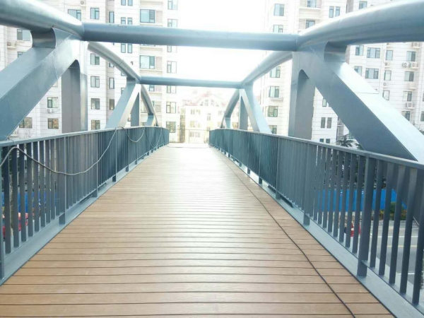日照天桥通道木塑地板